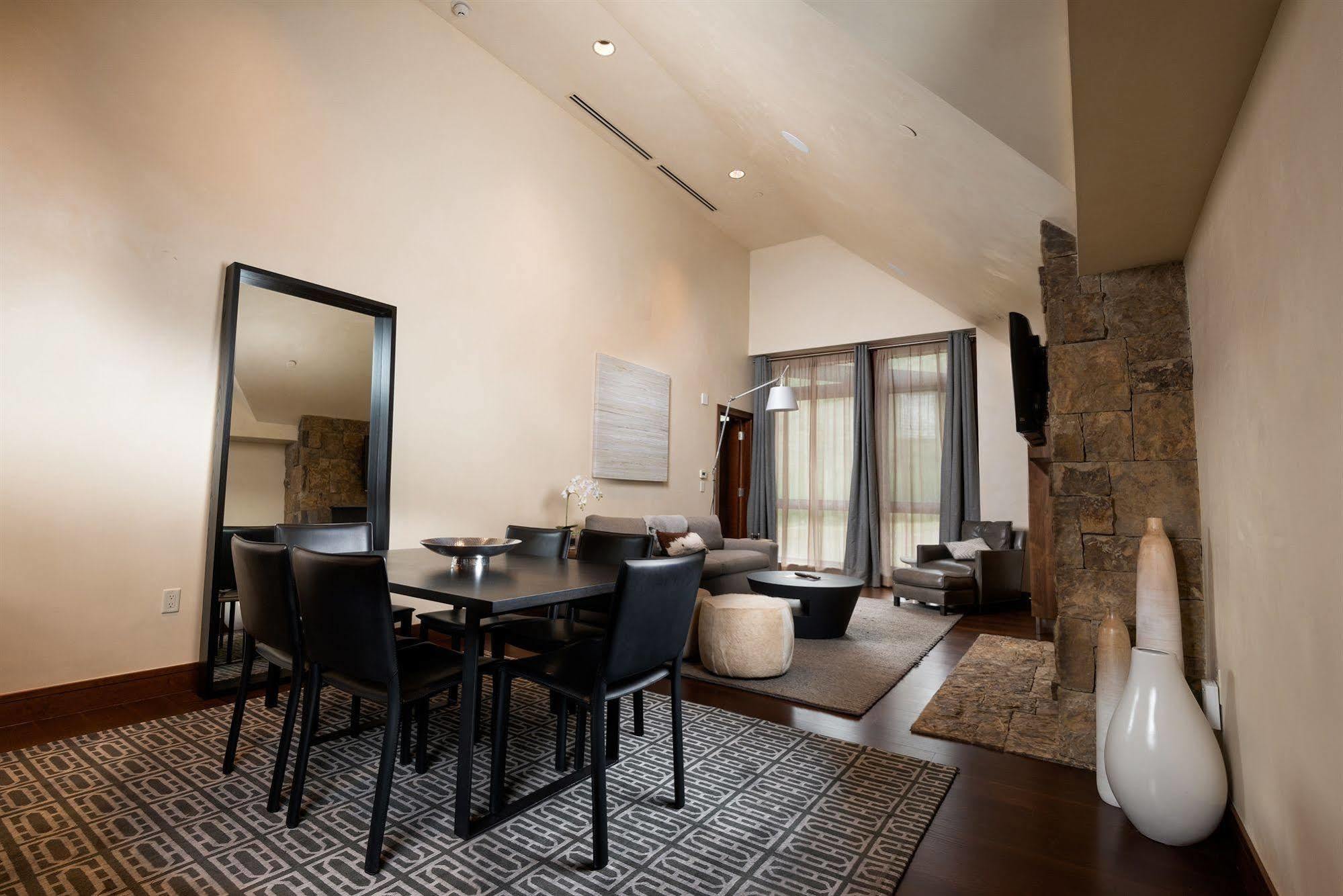 Elevation Resort Residences At Solaris Vail Exterior photo